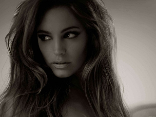 Models+Female_wallpapers_250.jpg